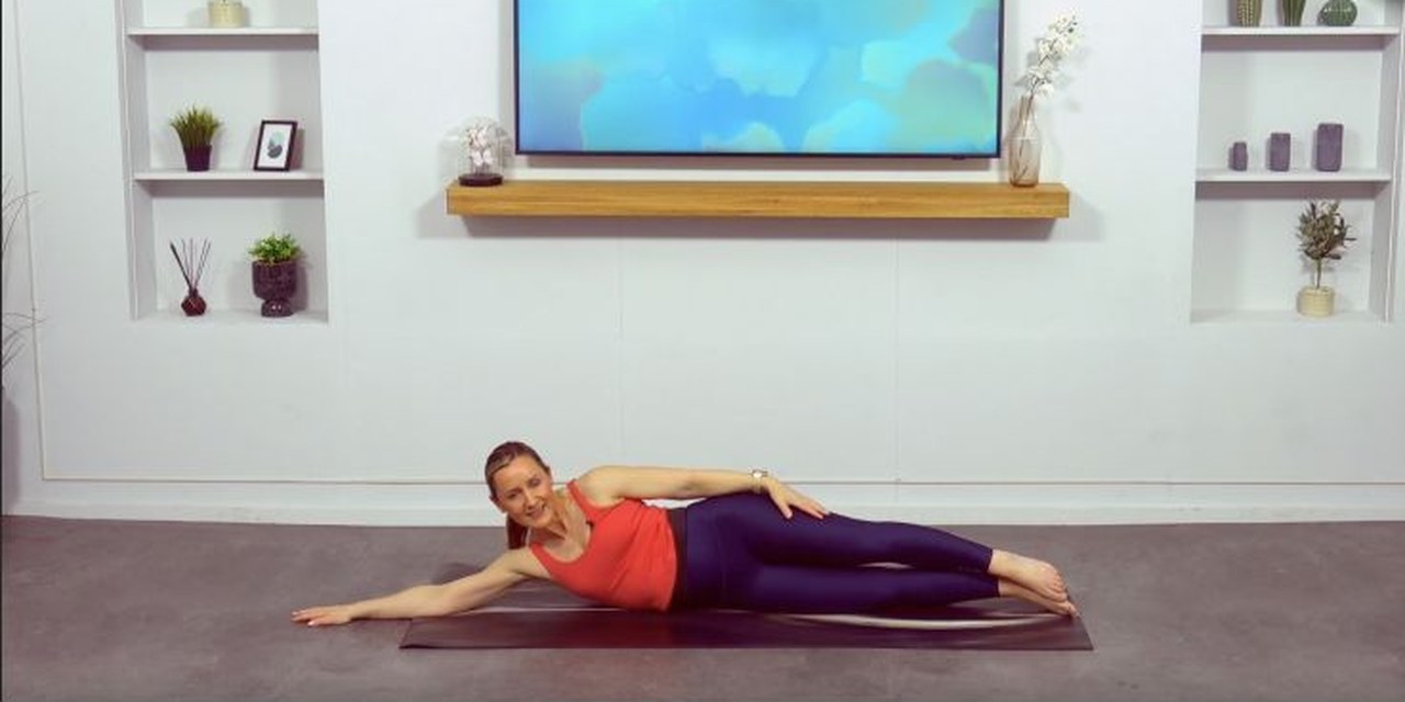 Georgina demonstrating a bridge exercise